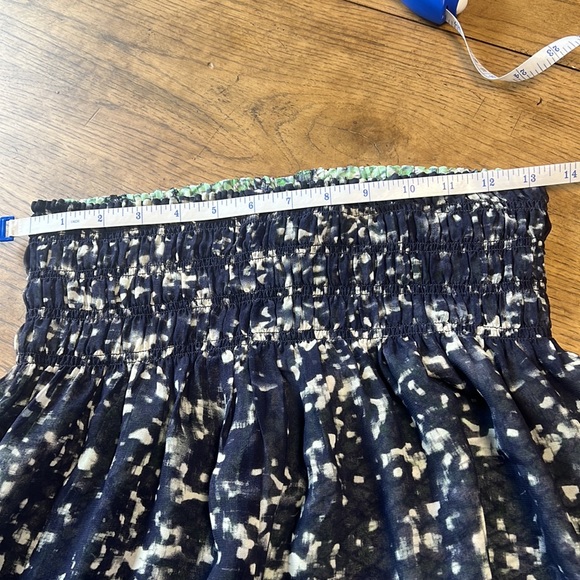 CAbi reversible midi skirt. Style # 764 Small - Picture 8 of 8